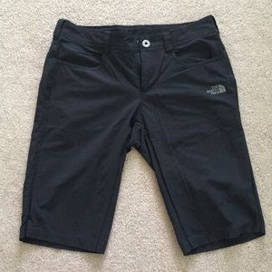 The north face Bermuda adventure shorts - size 2